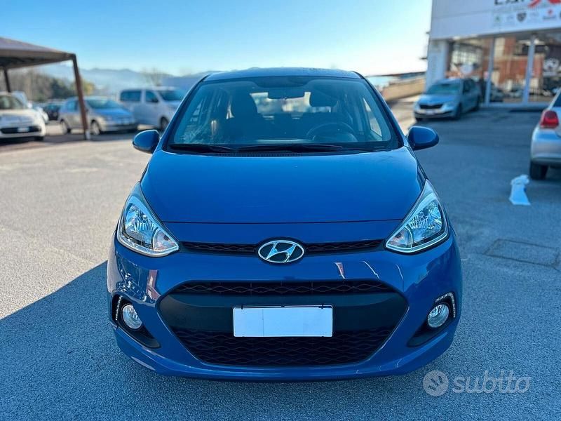 Usata Hyundai i10 69 CV (50 kW) 2015 Blu Utilitaria