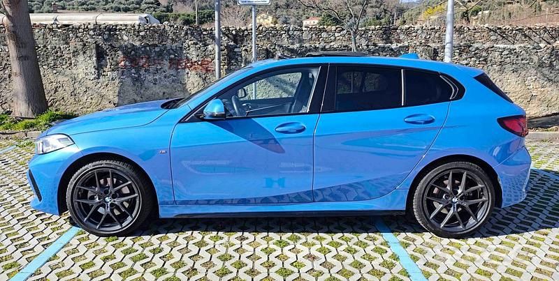 Usata BMW 118 M Sport 150 CV (110 kW) 2024 Blu/azzurro Utilitaria