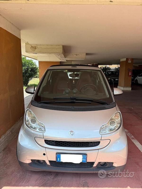 Usata 2009 Smart ForTwo Coupé Cabrio | 4800 € (Cara) - Immagine 1/4