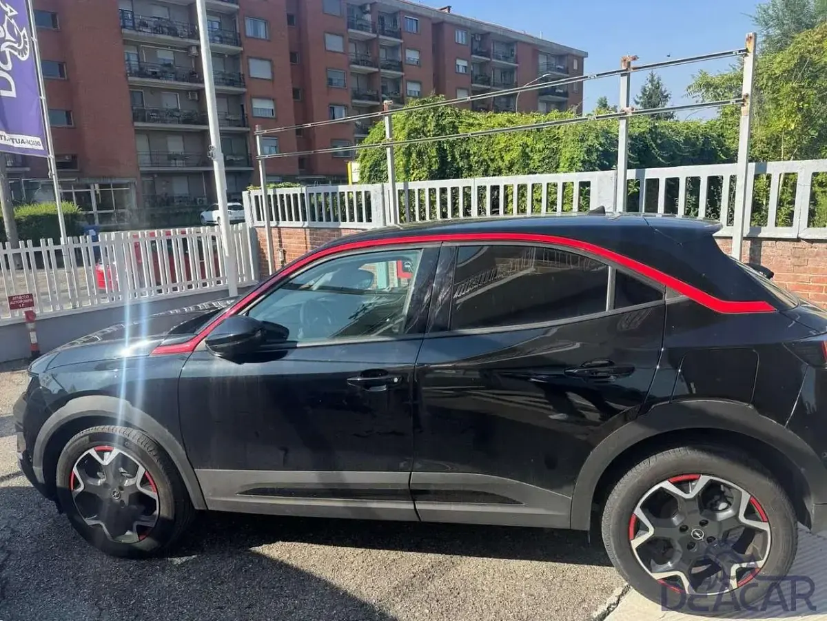Usata Opel Mokka 101 CV (74 kW) 2023 Nero SUV