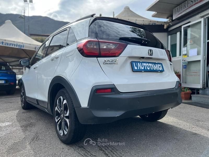 Usata Honda Jazz Executive 109 CV (80 kW) 2022 Bianco Utilitaria