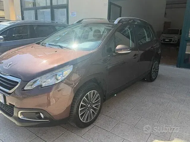 Usata Peugeot 2008 Allure 92 CV (67 kW) 2013 Marrone SUV