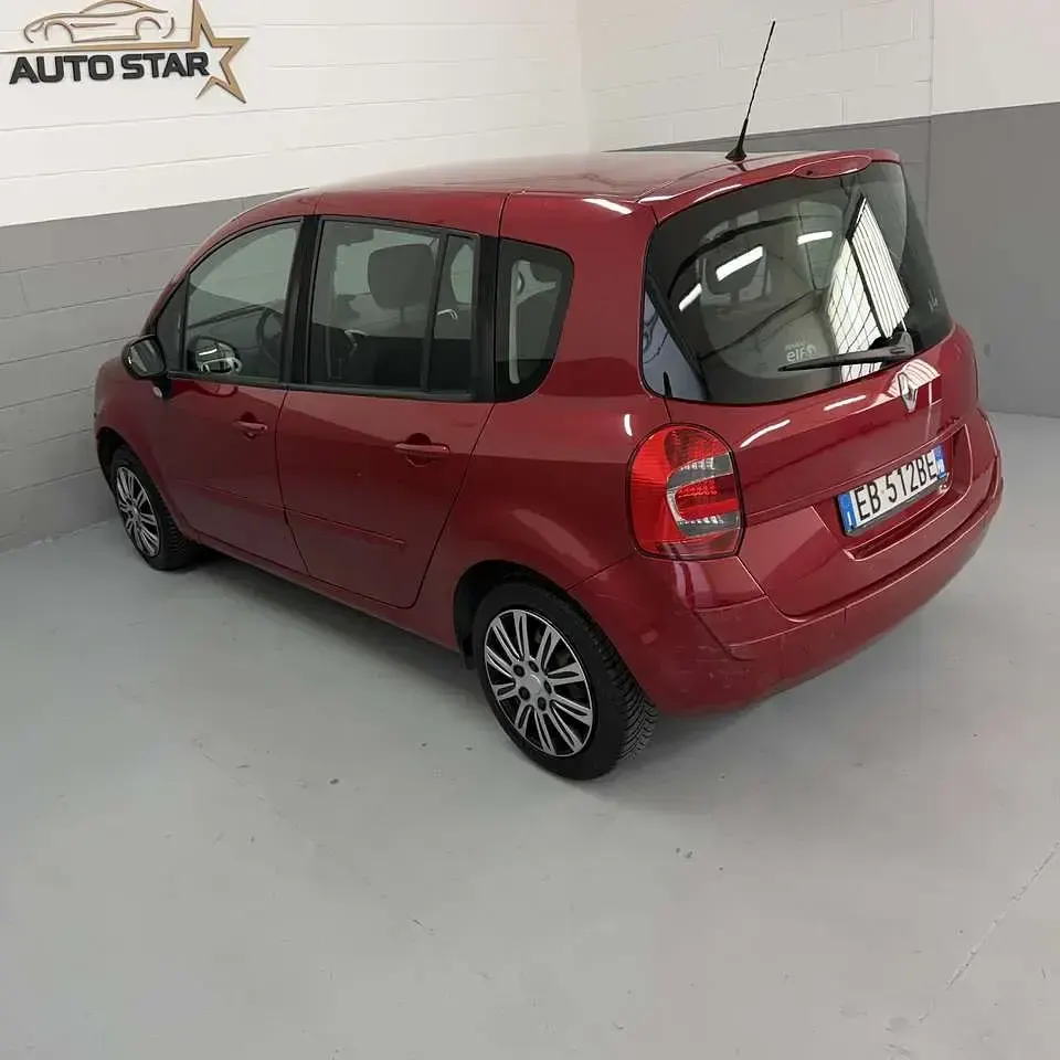 Usata Renault Modus 75 CV (55 kW) 2010 Other Monovolume
