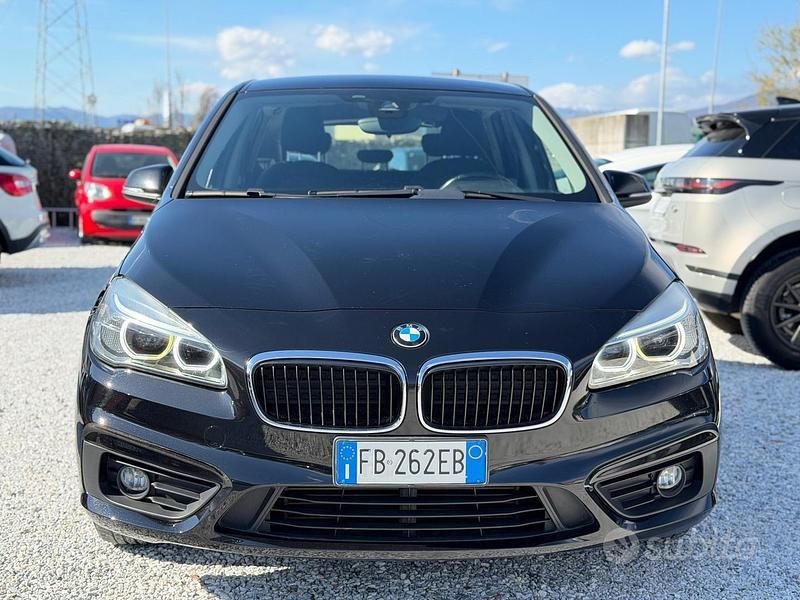 Usata BMW 216 Active Tourer Luxury Line 116 CV (85 kW) 2015 Nero Monovolume