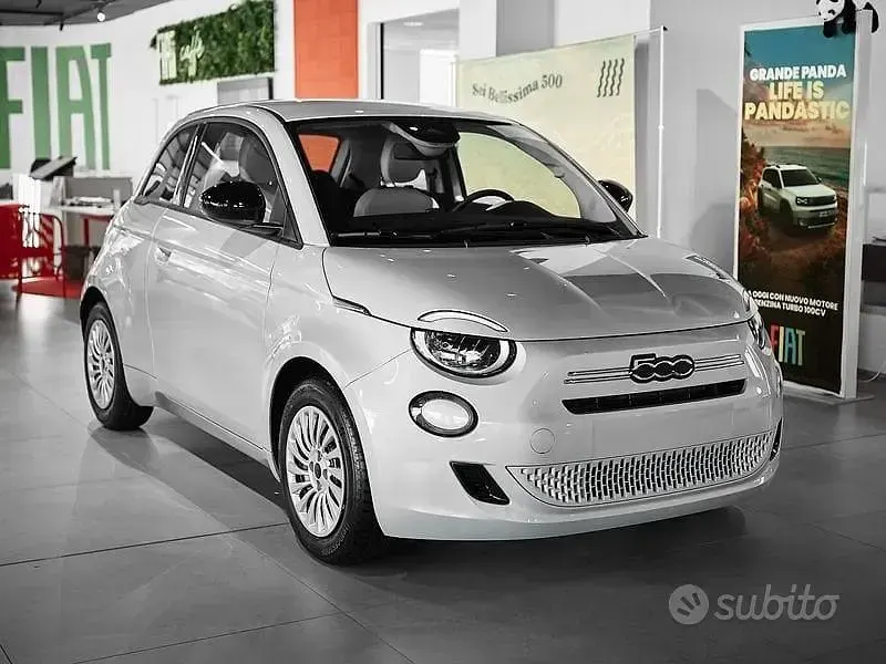 Nuova Fiat 500 Pop 65 CV (47 kW) 2026 Bluazzurro Berlina