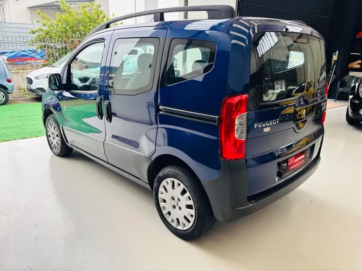 Usata Peugeot Bipper Active 75 CV (55 kW) 2014 Blu Monovolume
