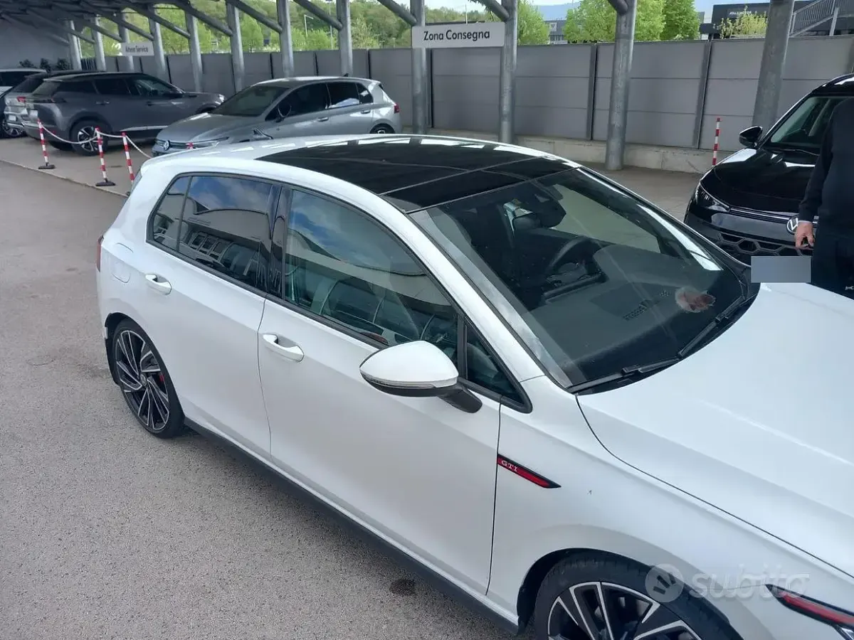 Usata VW Golf VIII GTI 2023 Bianco Berlina