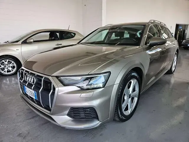 Usata Audi A6 Allroad 285 CV (209 kW) 2020 Marrone Station wagon