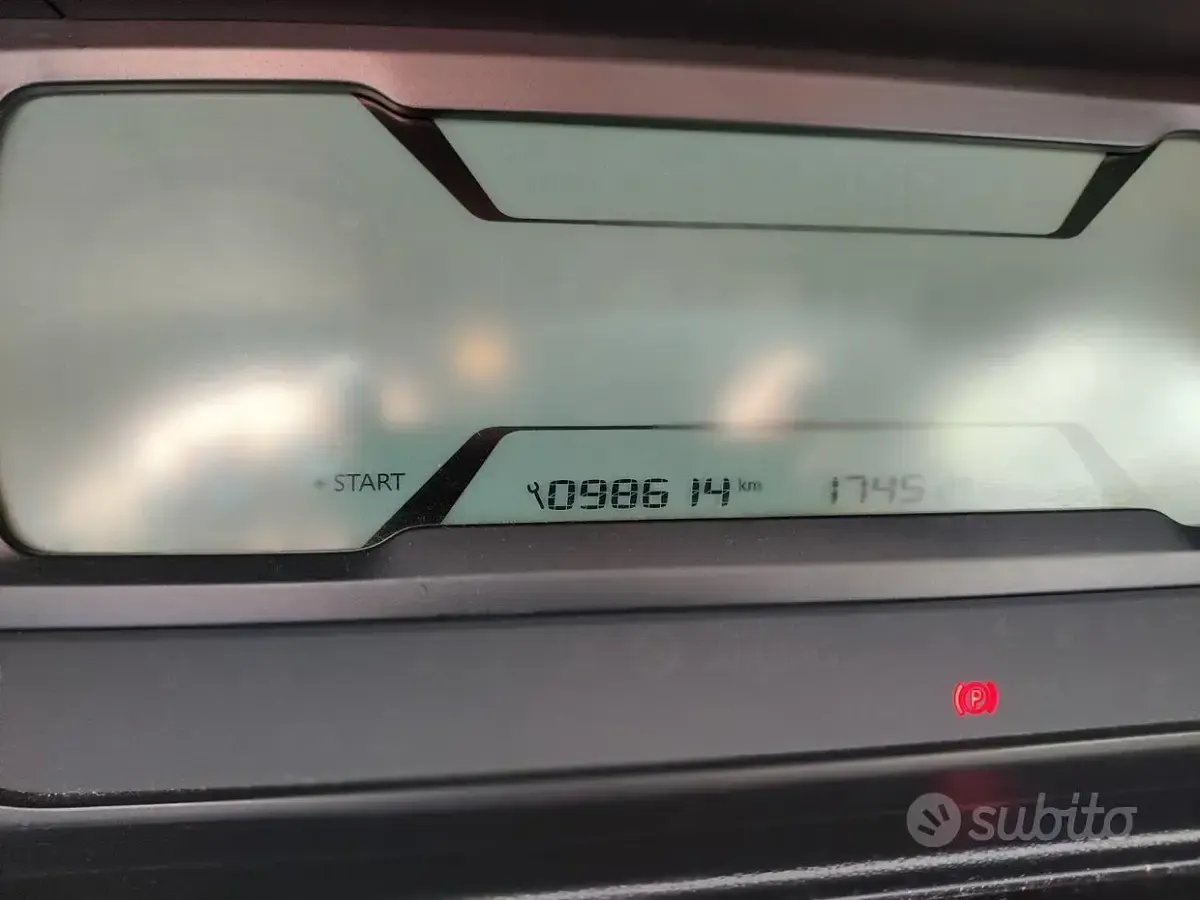 Usata Citroën Grand C4 Picasso Business Class 120 CV (88 kW) 2016 Grigio Monovolume