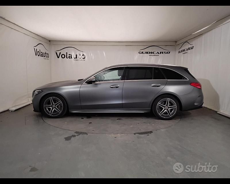 Usata Mercedes C300e Premium Plus 265 CV (194 kW) 2022 Grigio Station wagon