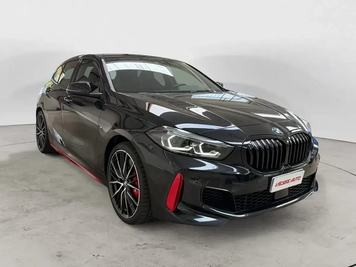 Usata BMW 128 Efficient Dynamics 265 CV (194 kW) 2023 Nero Utilitaria