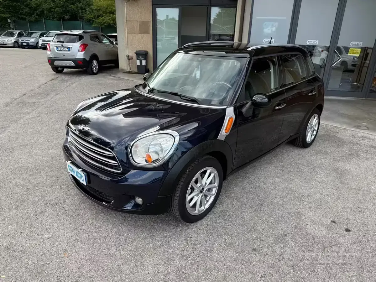 Usata Mini Cooper D Countryman 111 CV (81 kW) 2015 Nero SUV