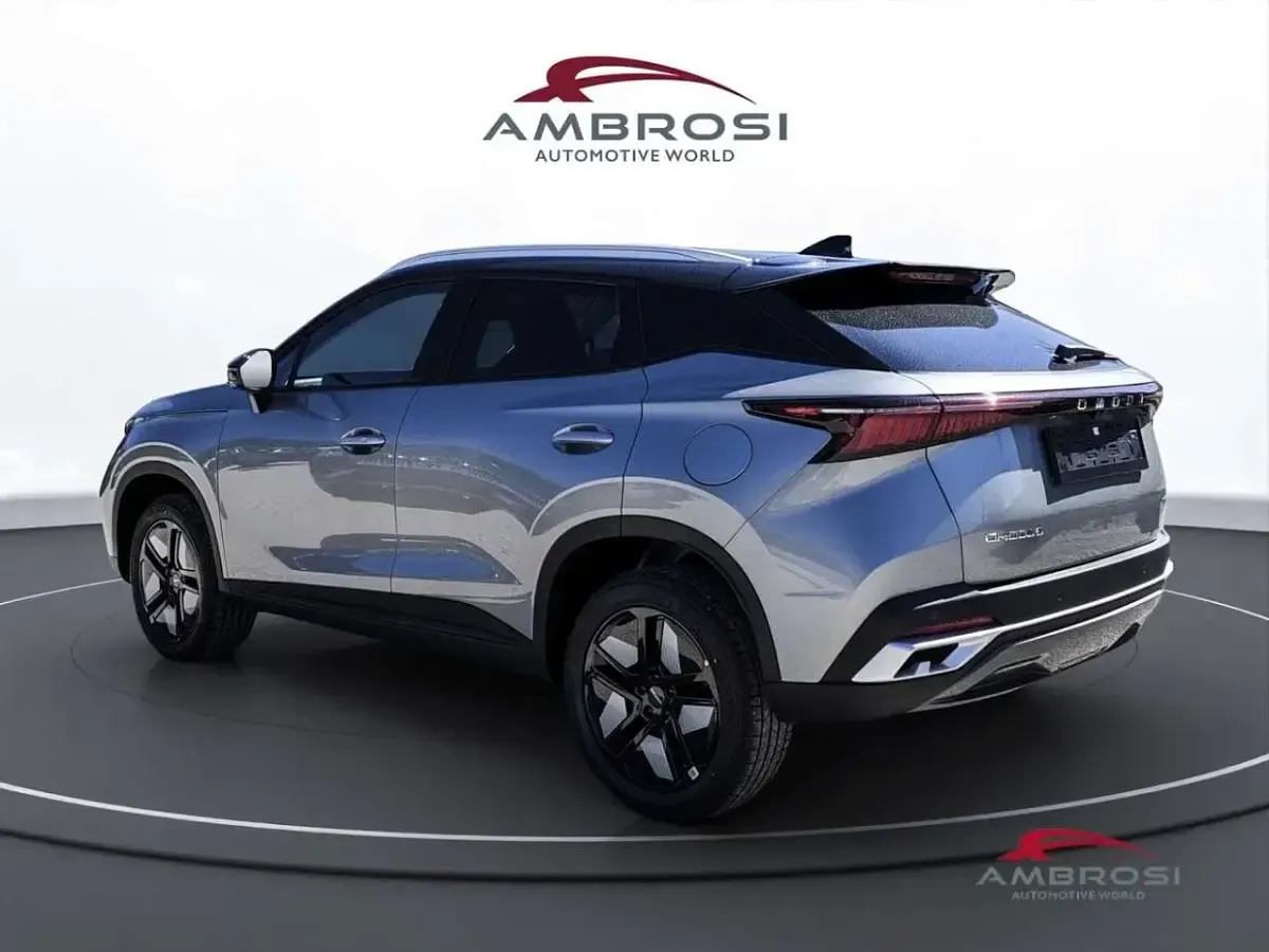 Nuova Omoda 5 143 CV (105 kW) 2026 Argento SUV