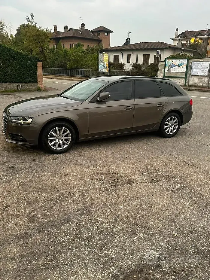 Usata Audi A4 177 CV (130 kW) 2013 Marrone Station wagon