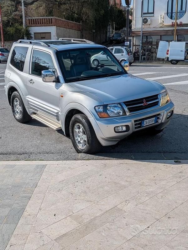 Usata Mitsubishi Pajero 160 CV (117 kW) 2003 SUV