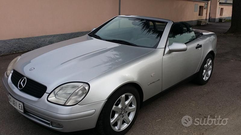 Usata Mercedes SLK200 1997 Grigio Cabrio