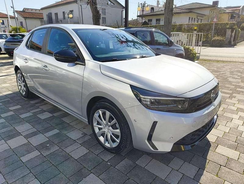 Usata Opel Corsa Edition 75 CV (55 kW) 2024 Argento Utilitaria