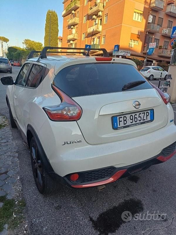 Usata Nissan Juke Acenta 110 CV (80 kW) 2016 Bianco SUV