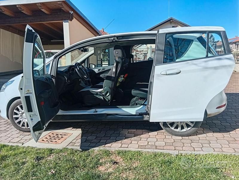 Usata Ford B-MAX Business Edition 75 CV (55 kW) 2016 Bianco Monovolume