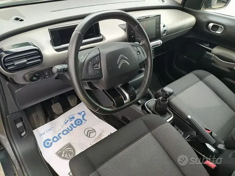 Usata Citroën C4 Feel 102 CV (75 kW) 2020 Grigio SUV