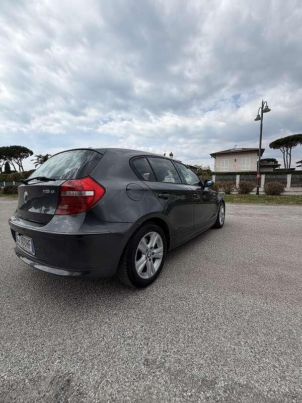 Usata BMW 118 143 CV (105 kW) 2008 Utilitaria