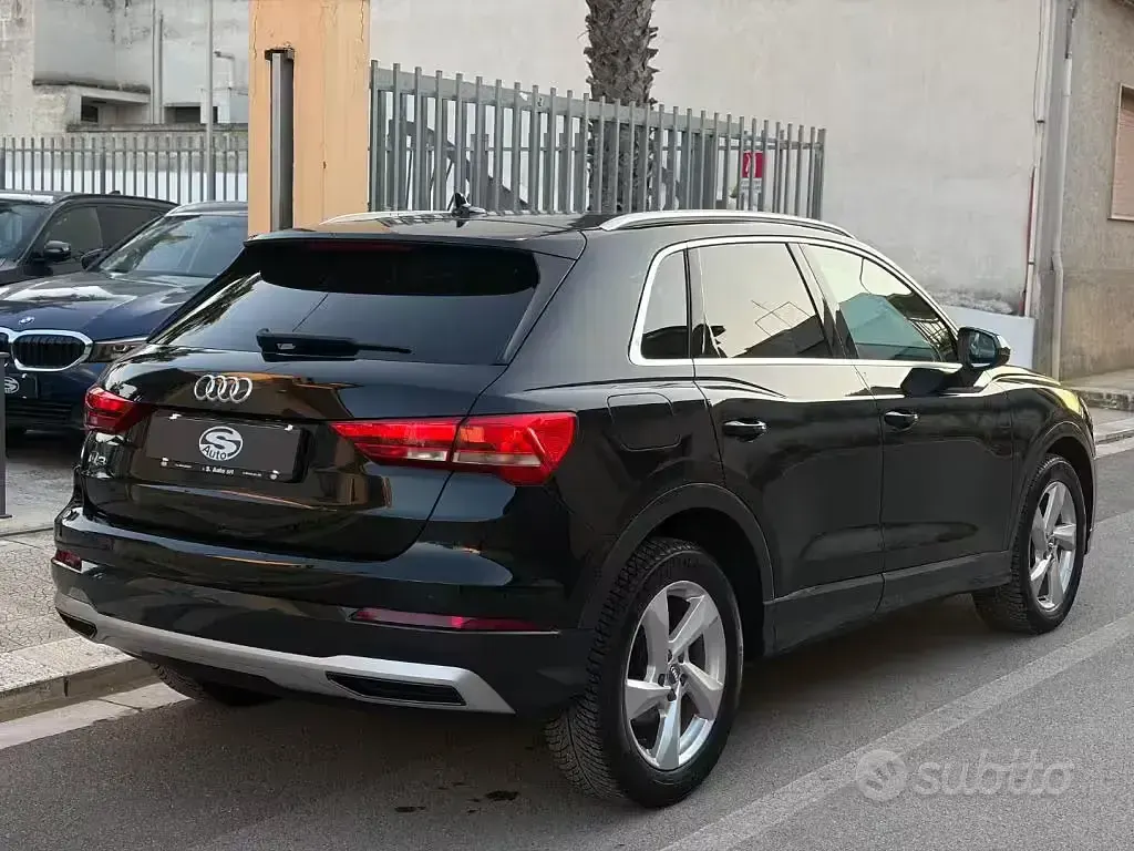 Usata Audi Q3 Advanced 150 CV (110 kW) 2020 Nero SUV