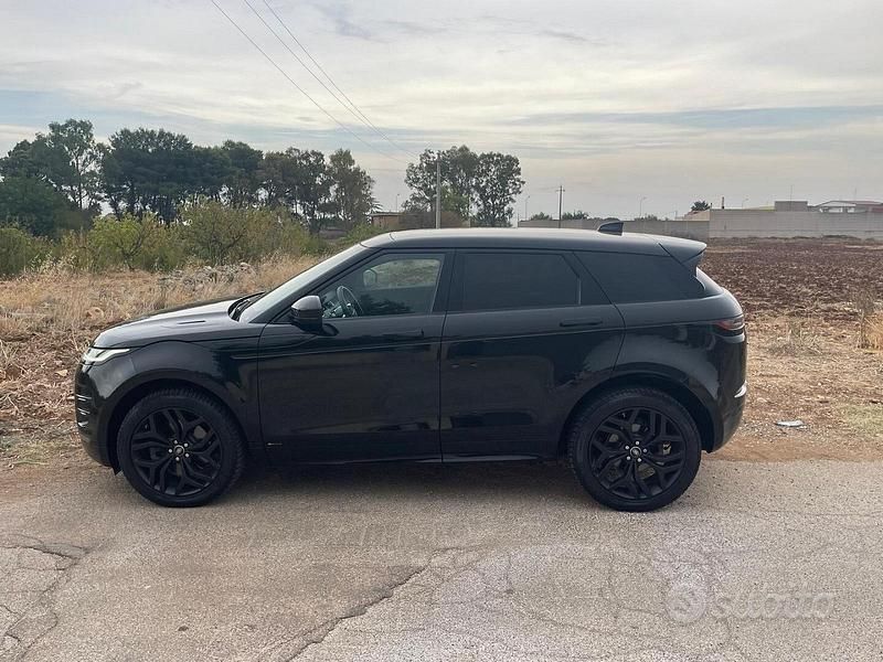 Usata Land Rover Range Rover evoque HSE Dynamic 150 CV (110 kW) 2021 Nero SUV