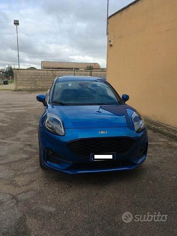 Usata Ford Puma ST-Line 120 CV (88 kW) 2021 Blu Station wagon