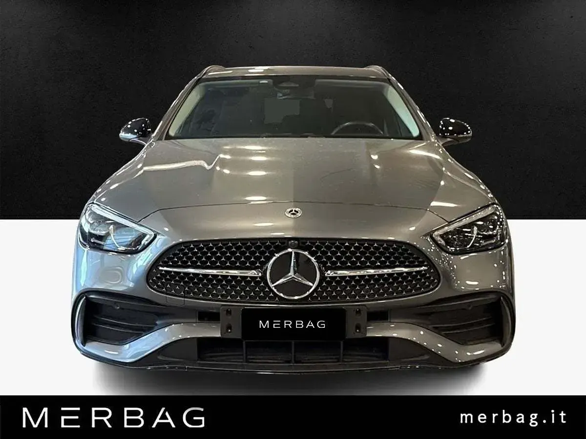 Usata Mercedes 220 Premium 197 CV (144 kW) 2023 Argento Station wagon