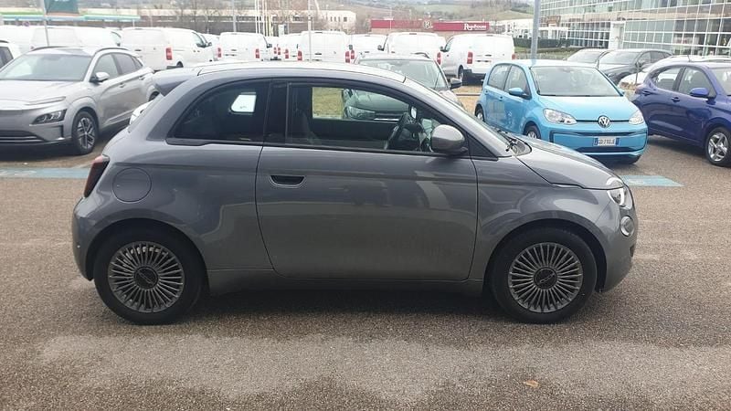 Brugt Fiat 500e Icon 86 kW (118 HK) 2022 Grå Sedan