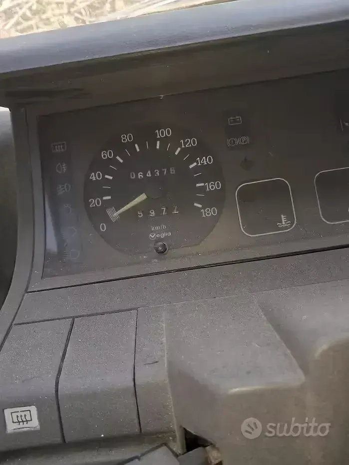 Usata Renault Super 5 67 CV (49 kW) 1986 Utilitaria