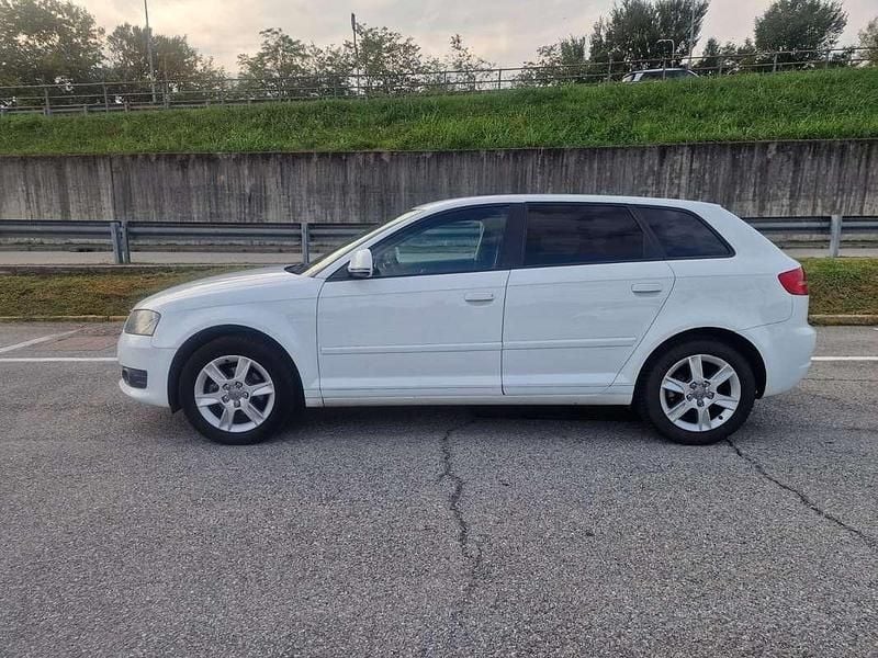 Usata Audi A3 Attraction 102 CV (75 kW) 2009 Utilitaria