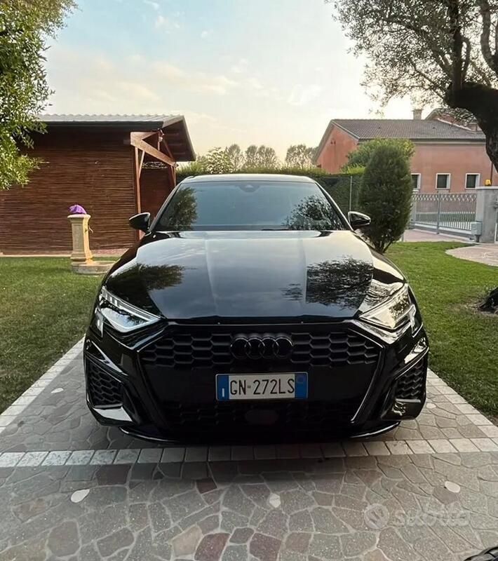 Usata Audi A3 e-tron S-Line 2021 Nero Utilitaria