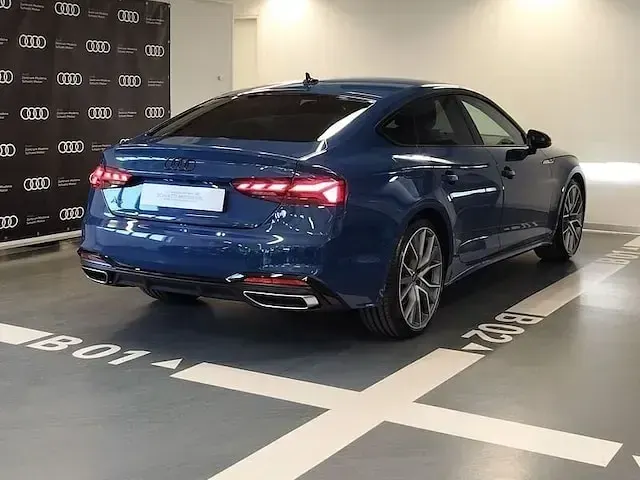 Nuova Audi A5 S-Line 204 CV (150 kW) 2025 Blu Berlina