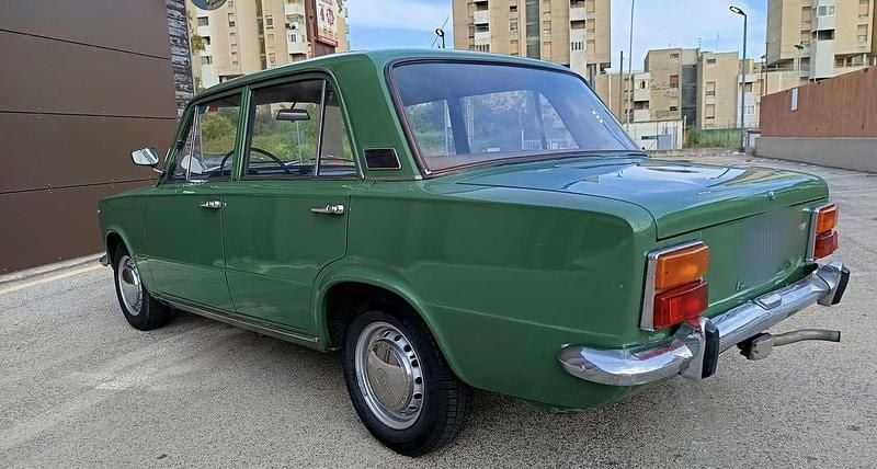 Usata Fiat 124 49 CV (36 kW) 1971 Berlina