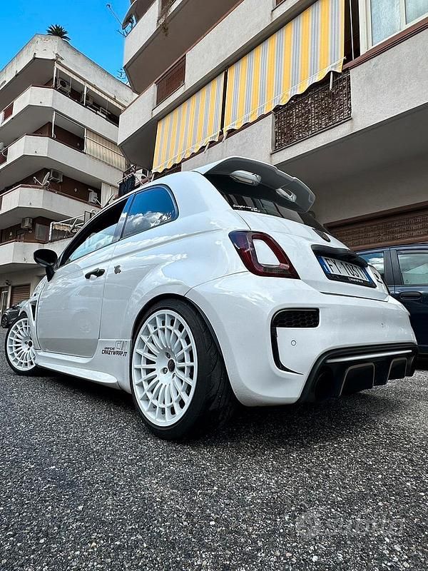 Usata Abarth 500 270 CV (198 kW) 2009 Bianco Utilitaria