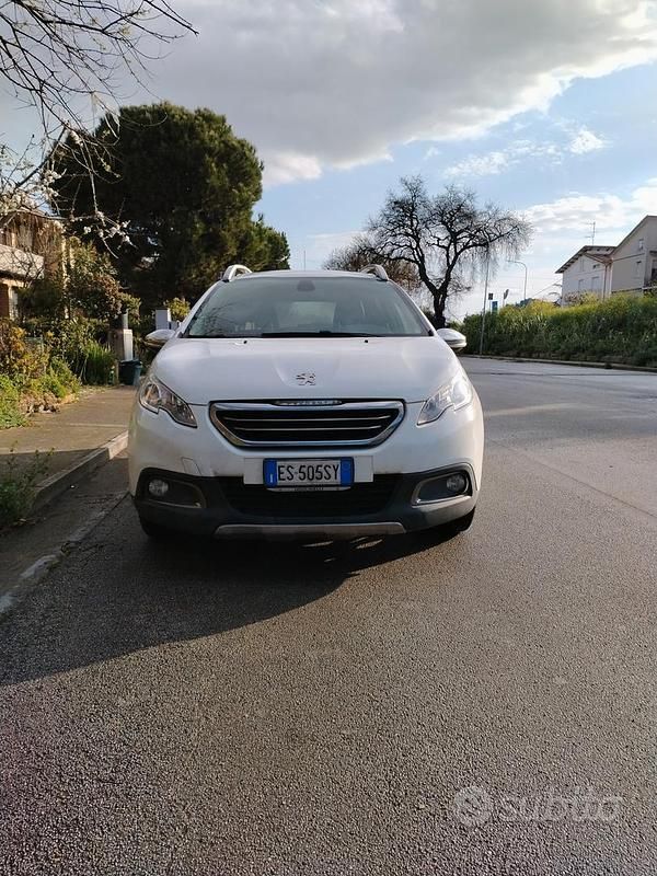 Usata Peugeot 2008 2013 Bianco SUV