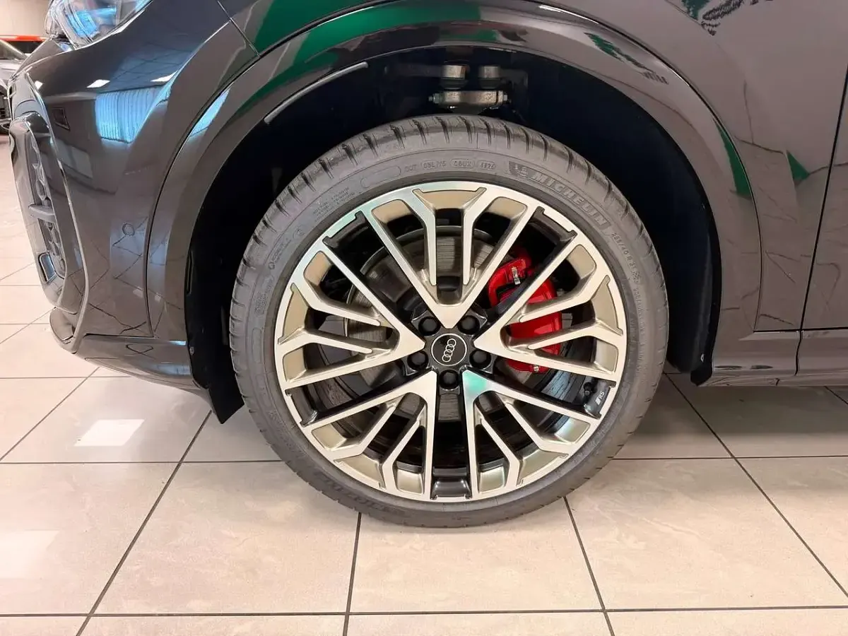 Nuova Audi Q5 S-Line 204 CV (150 kW) 2026 Nero mythos SUV