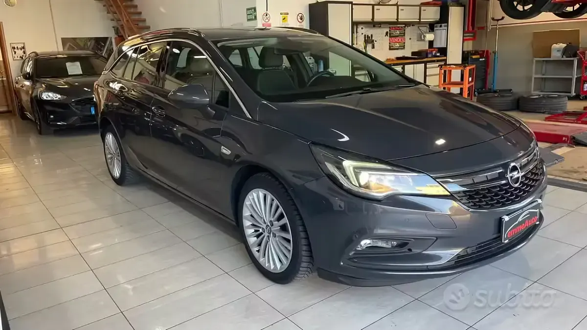 Gebraucht Opel Astra Innovation 110 PS (80 kW) 2016 Grau Kombi