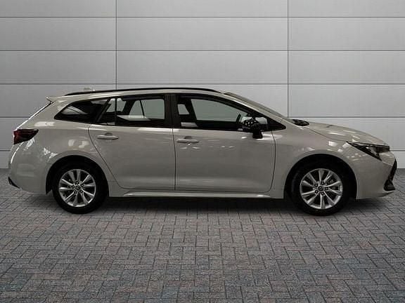 Nuova Toyota Corolla Active 140 CV (102 kW) 2026 Grigio Station wagon