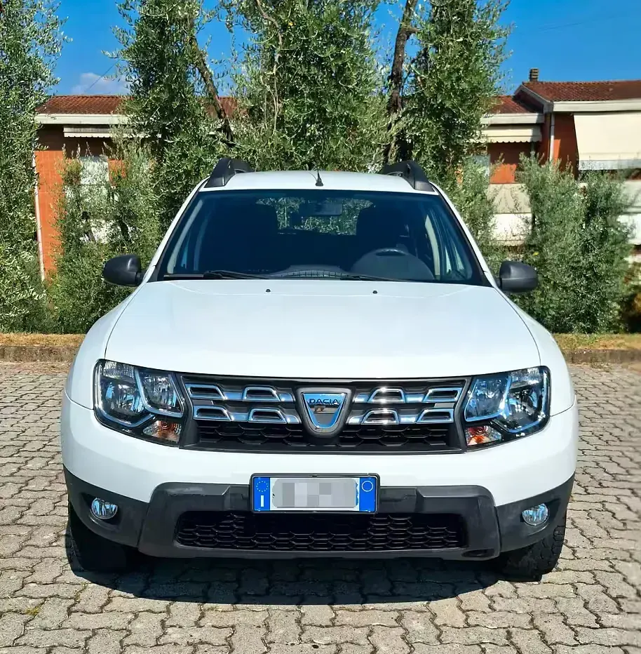Usata Dacia Duster 101 CV (74 kW) 2015 Bianco SUV
