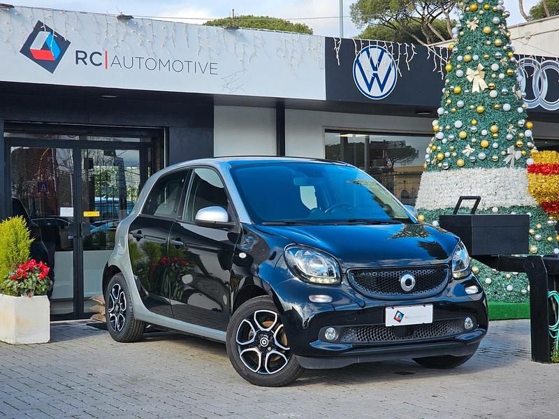 Nero Usata 2018 Smart ForFour Passion Utilitaria | 13.900 € (Cara) - Immagine 1/3