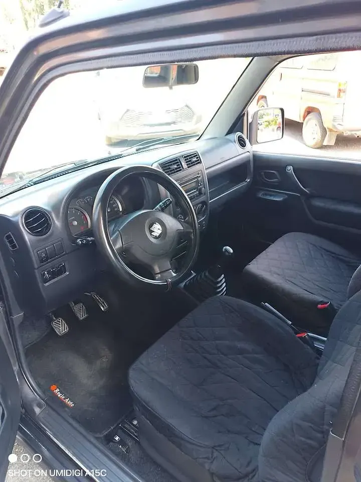 Usata Suzuki Jimny 86 CV (63 kW) 2010 Other SUV