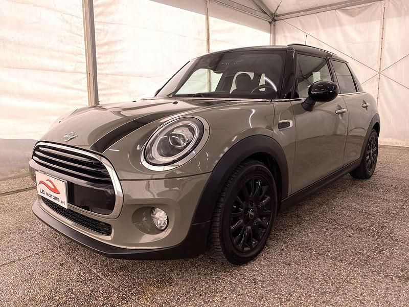 Grigio Usata 2019 Mini Cooper D Hype Utilitaria | 13.400 € (Ottimo prezzo) - Immagine 1/4