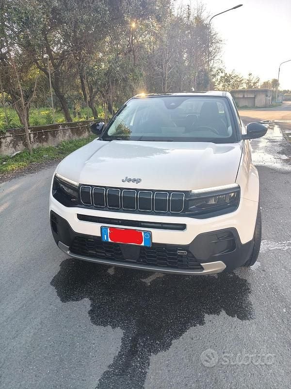 Usata Jeep Avenger Altitude 101 CV (74 kW) 2023 Bianco SUV