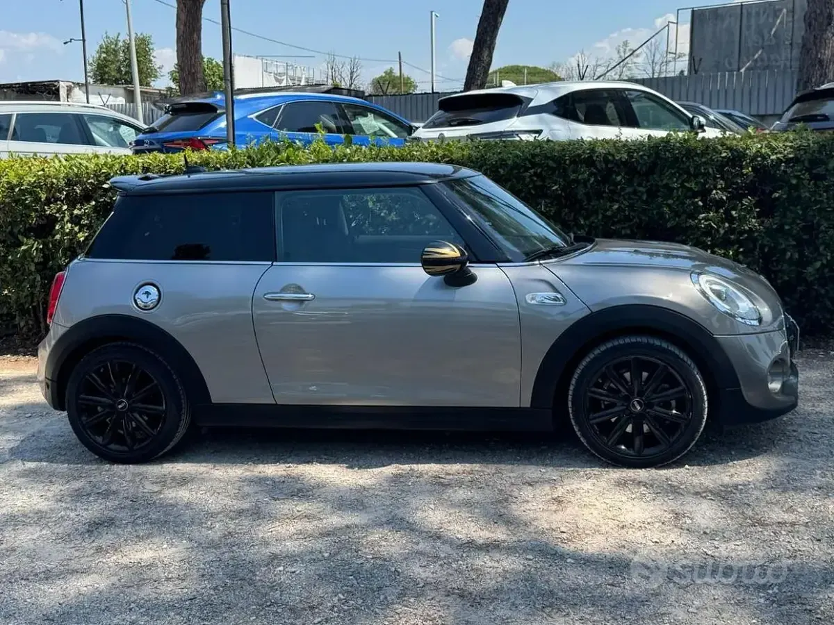 Usata Mini Cooper SD 170 CV (125 kW) 2017 Grigio Utilitaria