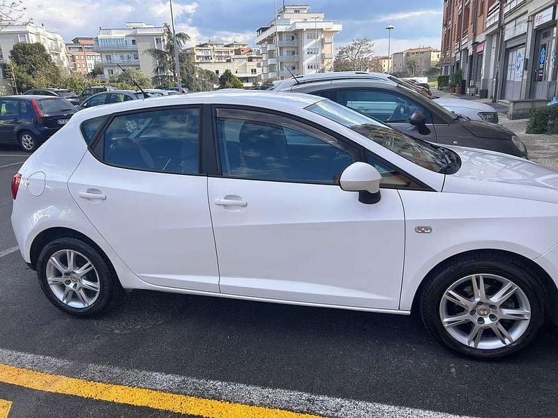 Usata Seat Ibiza 80 CV (58 kW) 2009 Bianco Berlina