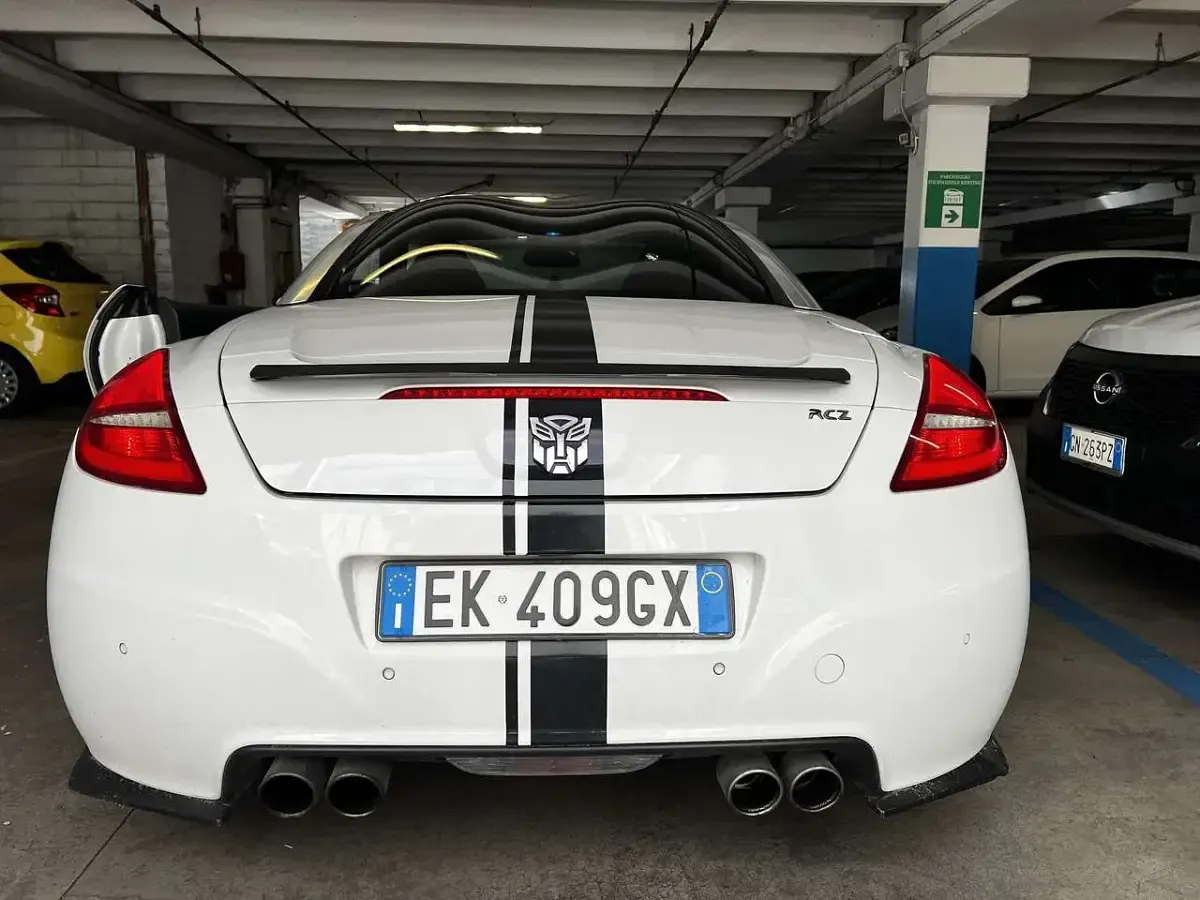 Gebraucht Peugeot RCZ 156 PS (114 kW) 2011 Weiß Coupé