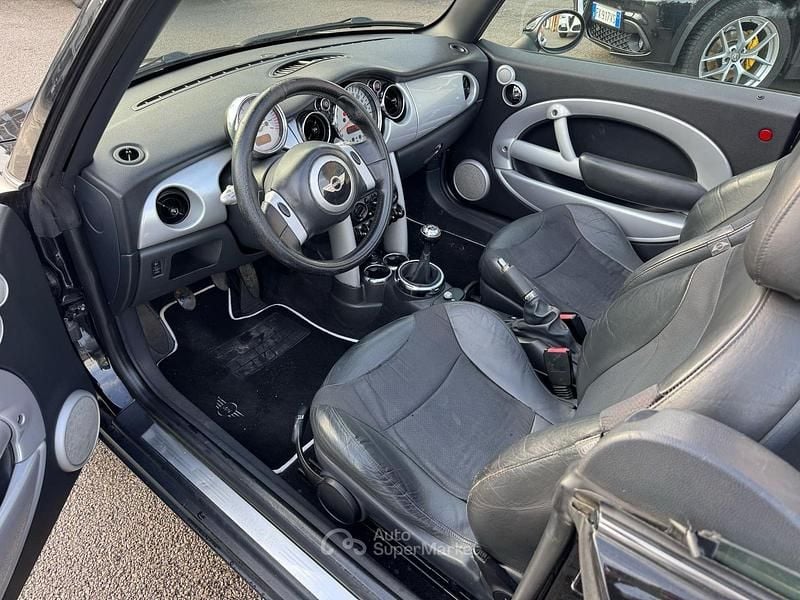 Usata Mini Cooper Cabriolet 116 CV (85 kW) 2005 Nero Cabrio
