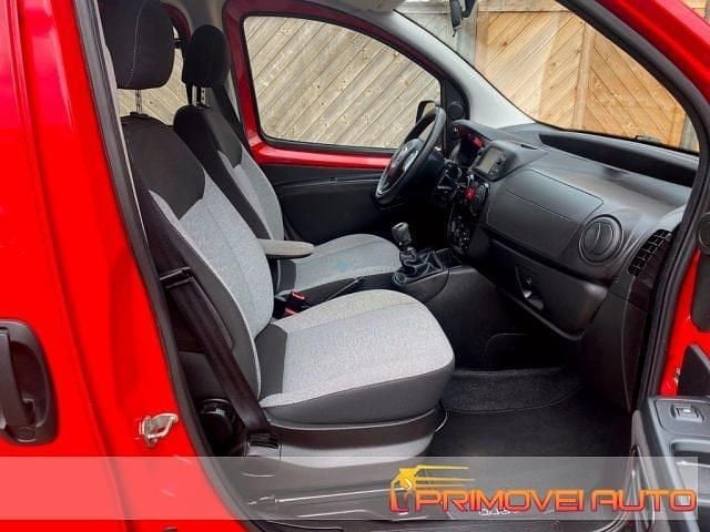 Usata Fiat Qubo Lounge 77 CV (56 kW) 2018 Rosso Monovolume